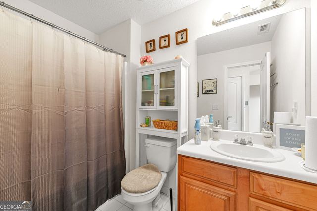 2773 Newtons Crest Cir, Snellville, GA 30078