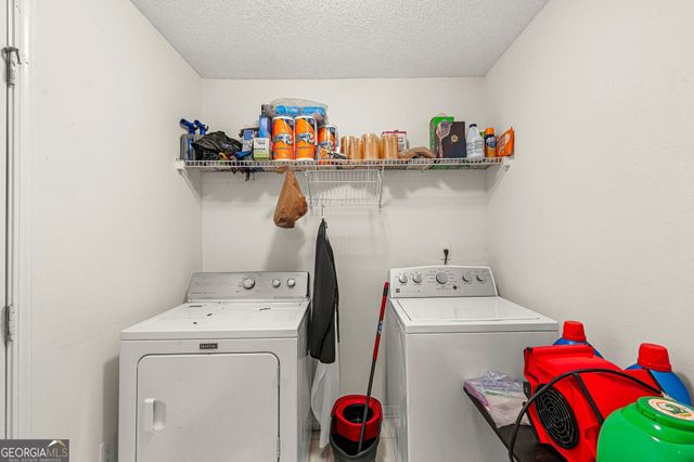 2773 Newtons Crest Cir, Snellville, GA 30078