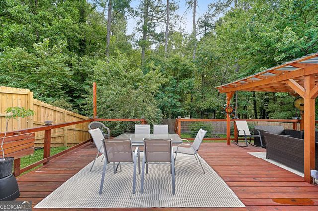 2773 Newtons Crest Cir, Snellville, GA 30078