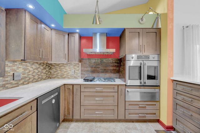 4031 Shields Drive, Columbus, IN 47201