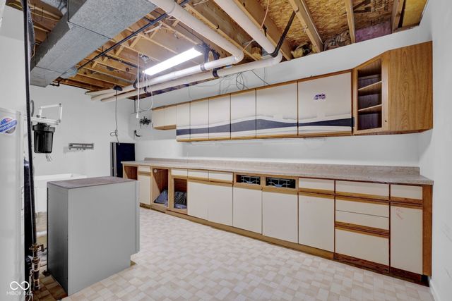 4031 Shields Drive, Columbus, IN 47201