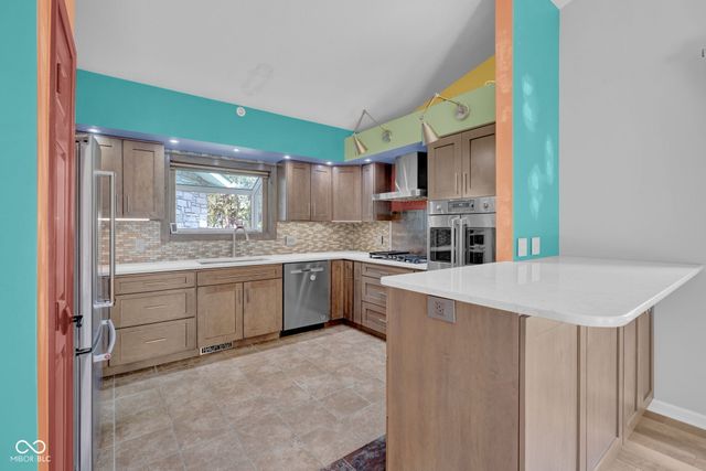 4031 Shields Drive, Columbus, IN 47201