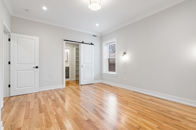 3621 N Kedvale Avenue 1, Chicago, IL 60641