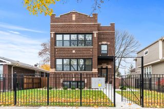 3621 N Kedvale Avenue 1, Chicago, IL 60641