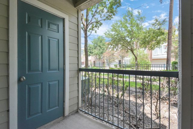 2222 Maroneal Street 0346, Houston, TX 77030