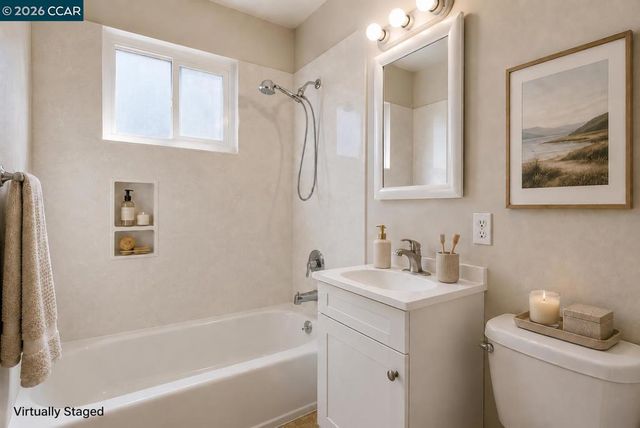 1766 Oakmead Dr, Concord, CA 94520