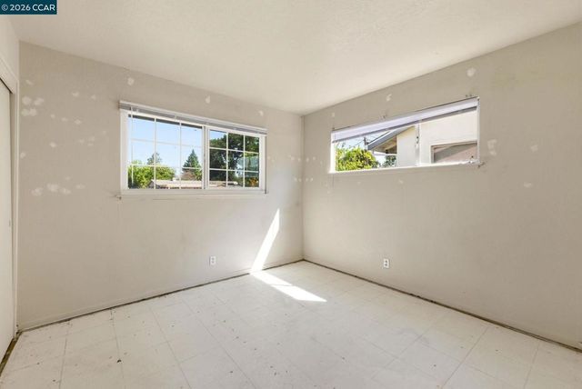 1766 Oakmead Dr, Concord, CA 94520