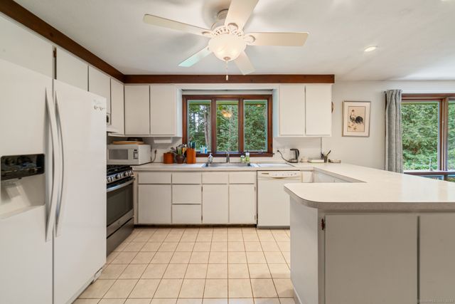 96 Woodfield Road, Bristol, CT 06010