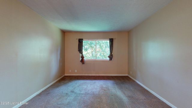 7074 Wildwood Cir, 167, Louisville, KY 40291