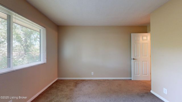 7074 Wildwood Cir, 167, Louisville, KY 40291