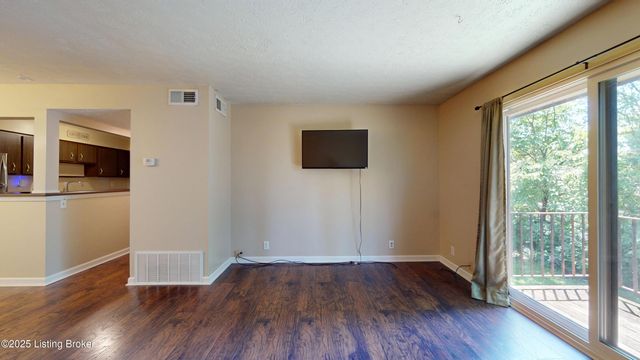 7074 Wildwood Cir, 167, Louisville, KY 40291