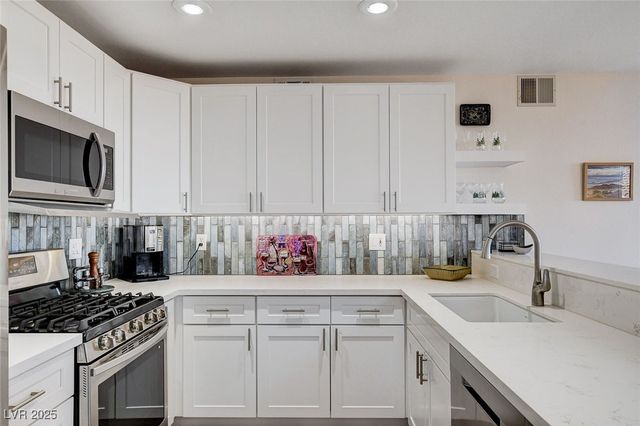 102 Ocean Mist Lane, Boulder City, NV 89005