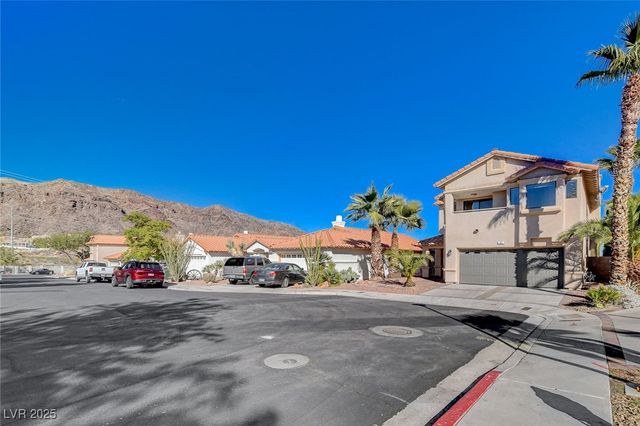 102 Ocean Mist Lane, Boulder City, NV 89005