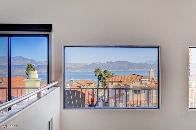 102 Ocean Mist Lane, Boulder City, NV 89005