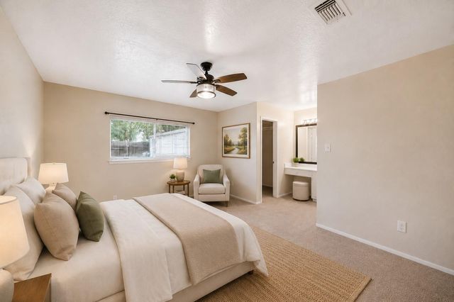 4818 Quailgate Drive, Spring, TX 77373