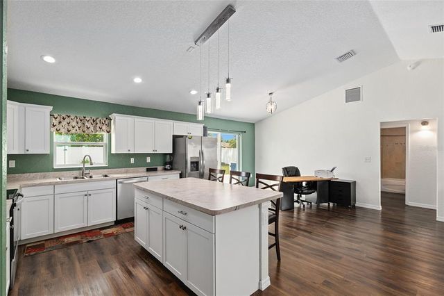14118 SW 32ND TERRACE ROAD, Ocala, FL 34473