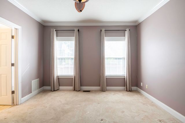 8704 Sunridge Drive, Ooltewah, TN 37363