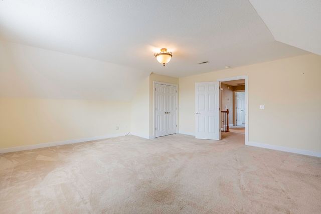 8704 Sunridge Drive, Ooltewah, TN 37363