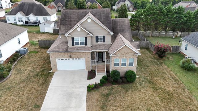 8704 Sunridge Drive, Ooltewah, TN 37363