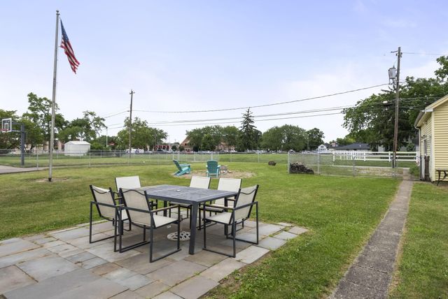 3350 Voeller Avenue, Grove City, OH 43123