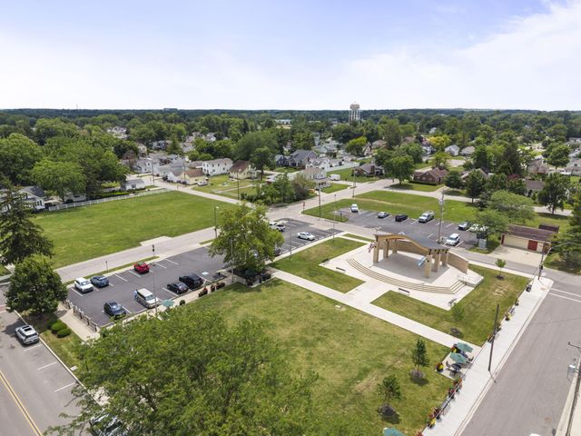 3350 Voeller Avenue, Grove City, OH 43123