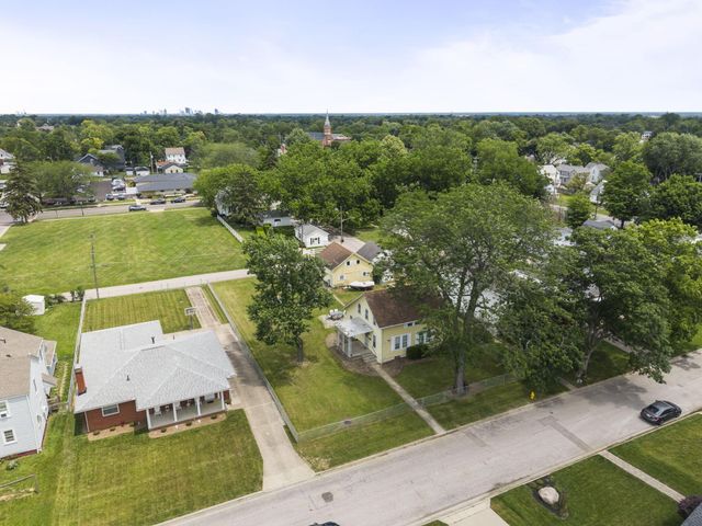 3350 Voeller Avenue, Grove City, OH 43123
