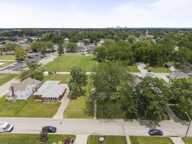 3350 Voeller Avenue, Grove City, OH 43123