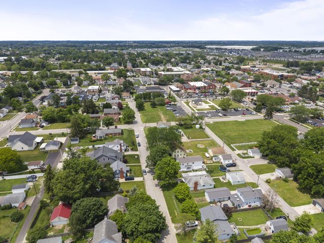3350 Voeller Avenue, Grove City, OH 43123