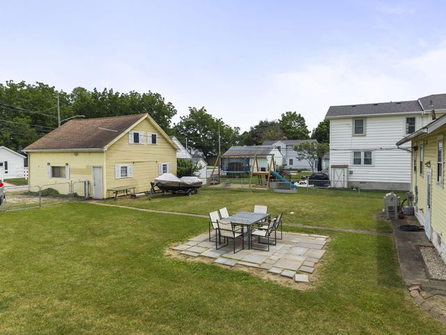 3350 Voeller Avenue, Grove City, OH 43123