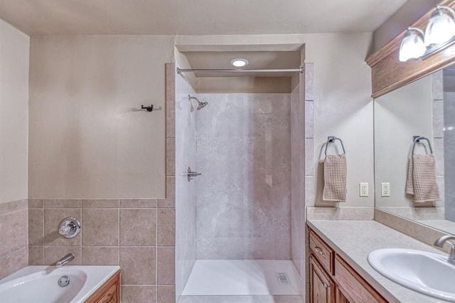 10 Westend Court, Tuttle, OK 73089