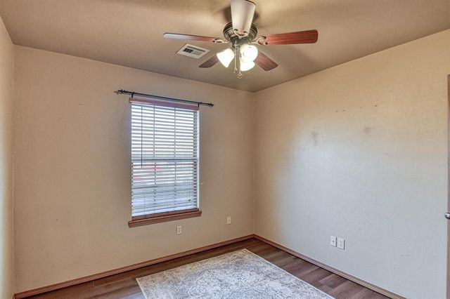 10 Westend Court, Tuttle, OK 73089