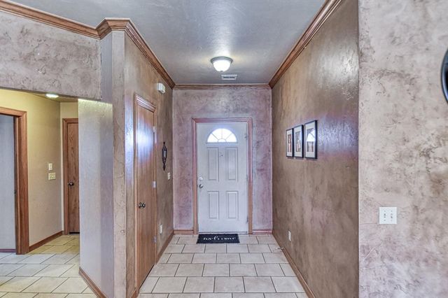 10 Westend Court, Tuttle, OK 73089