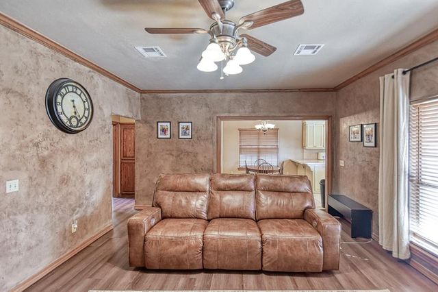 10 Westend Court, Tuttle, OK 73089