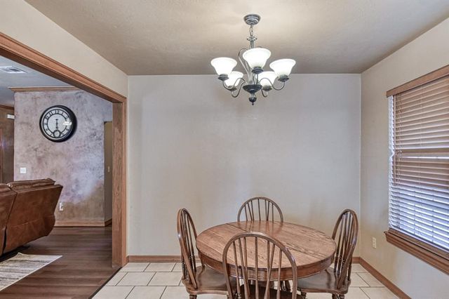 10 Westend Court, Tuttle, OK 73089