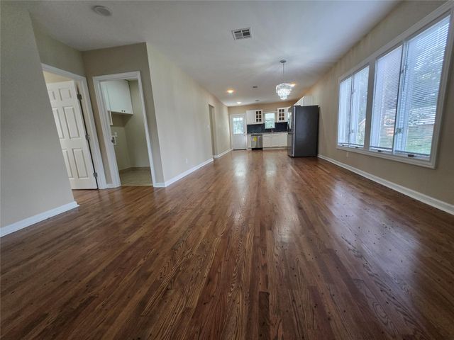 1342 County Road 5003, Cleveland, TX 77327