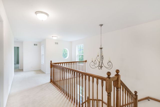 494 W Fontenay Way, Palatine, IL 60067