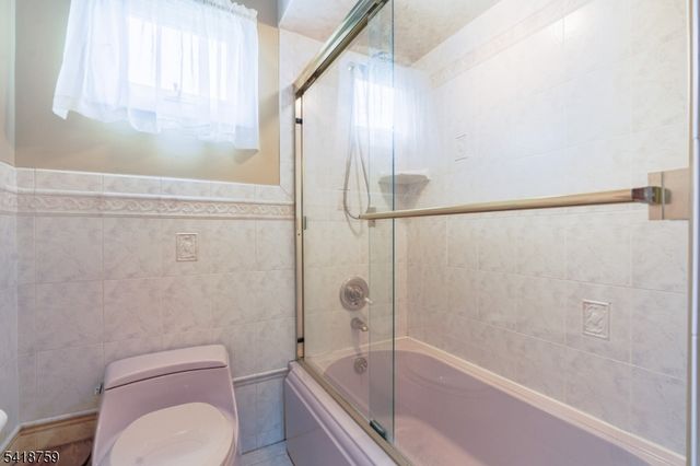 17 Cole Rd, Cedar Grove Twp., NJ 07009