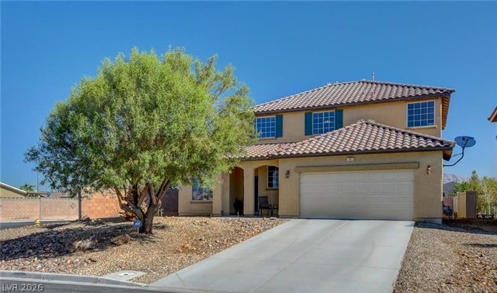 4 Goldleaf Falls Avenue, North Las Vegas, NV 89031 — exterior
