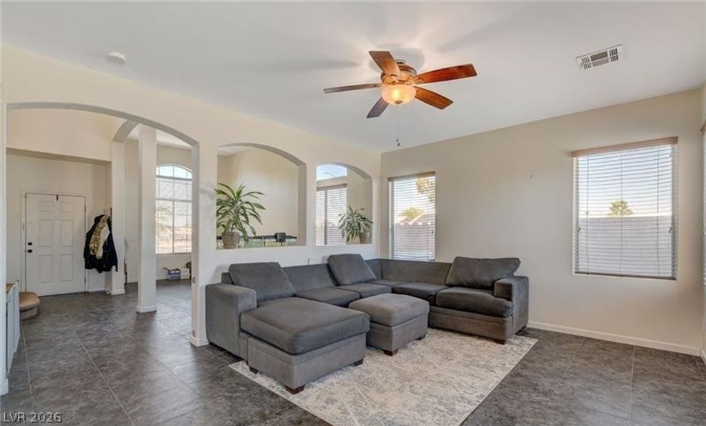 4 Goldleaf Falls Avenue, North Las Vegas, NV 89031 — photo 3
