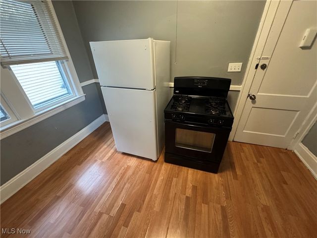 614 E 97th Street, Cleveland, OH 44108