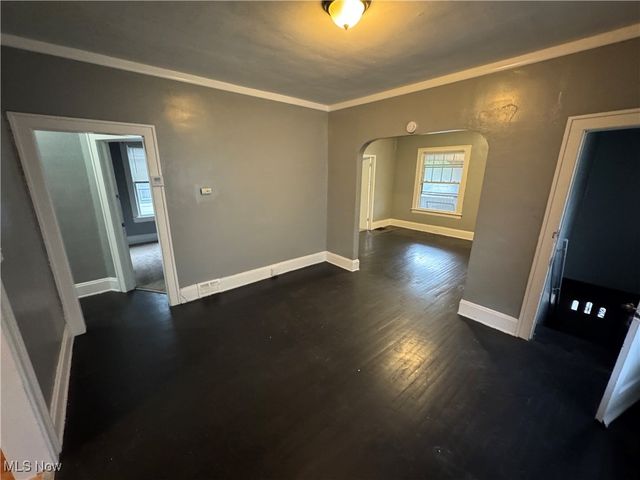 614 E 97th Street, Cleveland, OH 44108