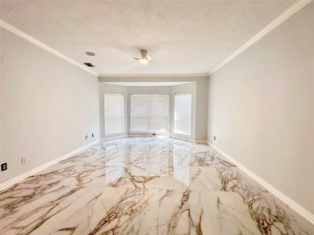 2819 Lake Shore Harbour Drive, Missouri City, TX 77459