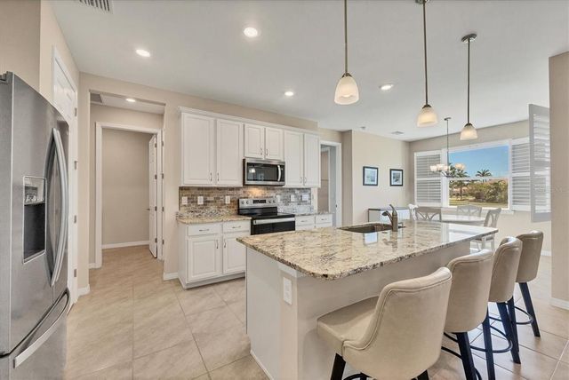 507 W CASHEW, Punta Gorda, FL 33955