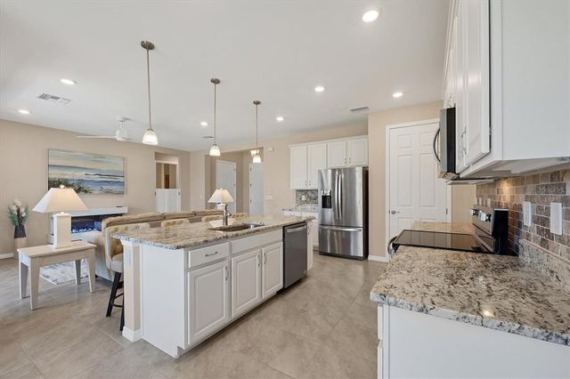 507 W CASHEW, Punta Gorda, FL 33955