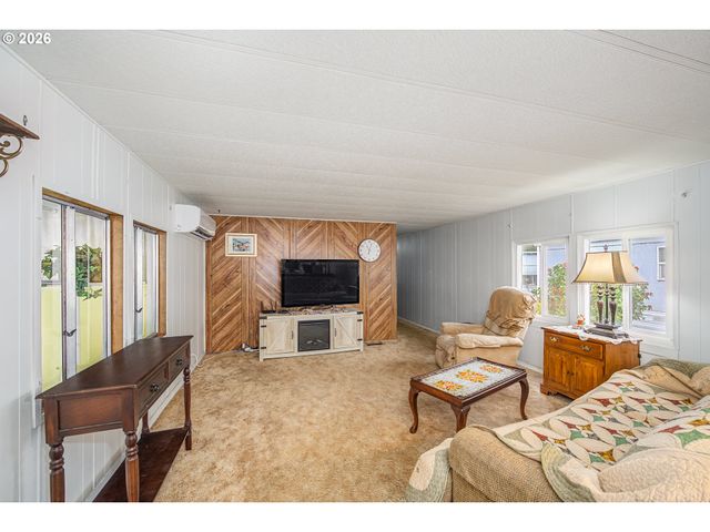 3760 HIGHWAY 101 16, Florence, OR 97439