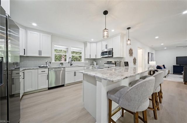 1301 Lakeside RD, Virginia Beach, VA 23455