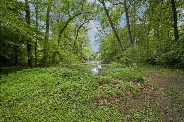 1301 Lakeside RD, Virginia Beach, VA 23455