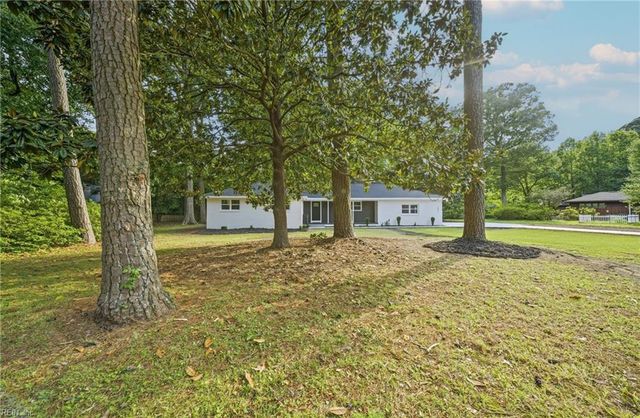 1301 Lakeside RD, Virginia Beach, VA 23455