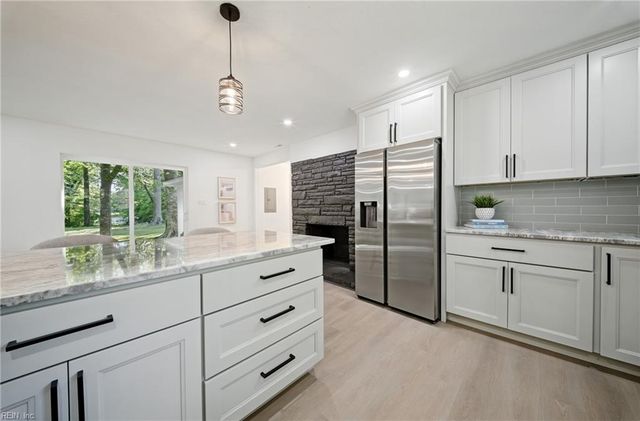 1301 Lakeside RD, Virginia Beach, VA 23455