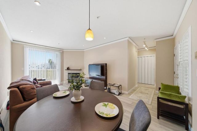 211 S Fremont Street 314, San Mateo, CA 94401